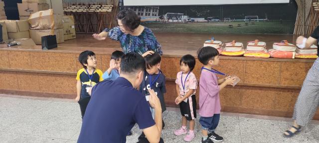 https://www.fusps.hlc.edu.tw/uploads/tadgallery/2024_08_30/21648_LINE_ALBUM_2024830  113學年度始業式暨新生入學典禮_240830_53.jpg 